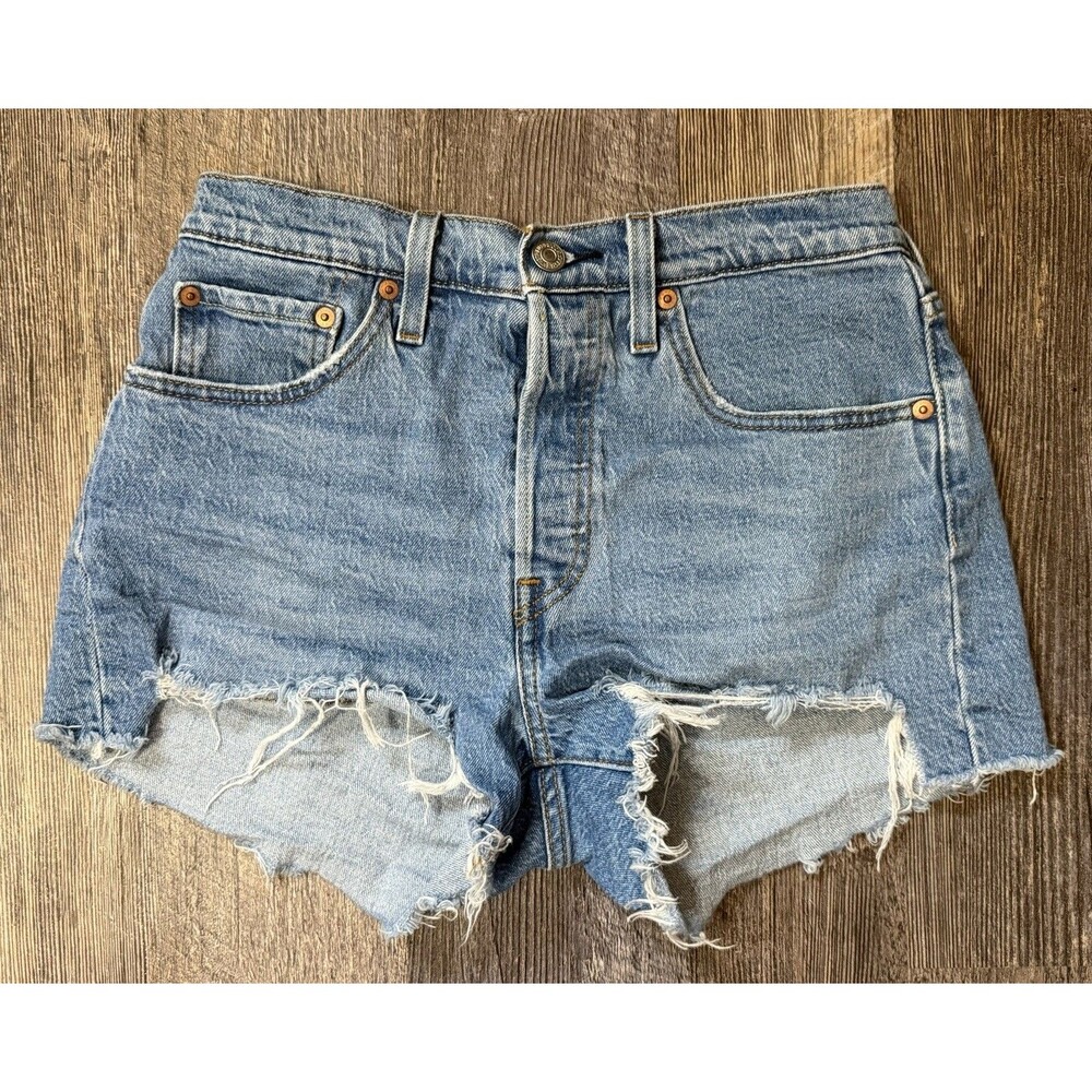 Levi’s 501 Cutoff Shorts Women’s W27 Button Fly Raw Hem Medium Wash Denim - Picture 2 of 12